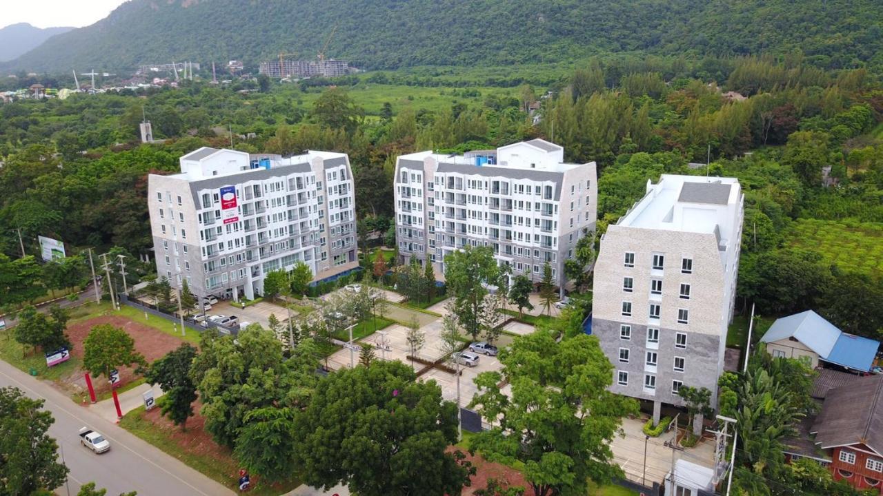 Courtyard Khaoyai Hotel Nakhonratcsaszima Kültér fotó