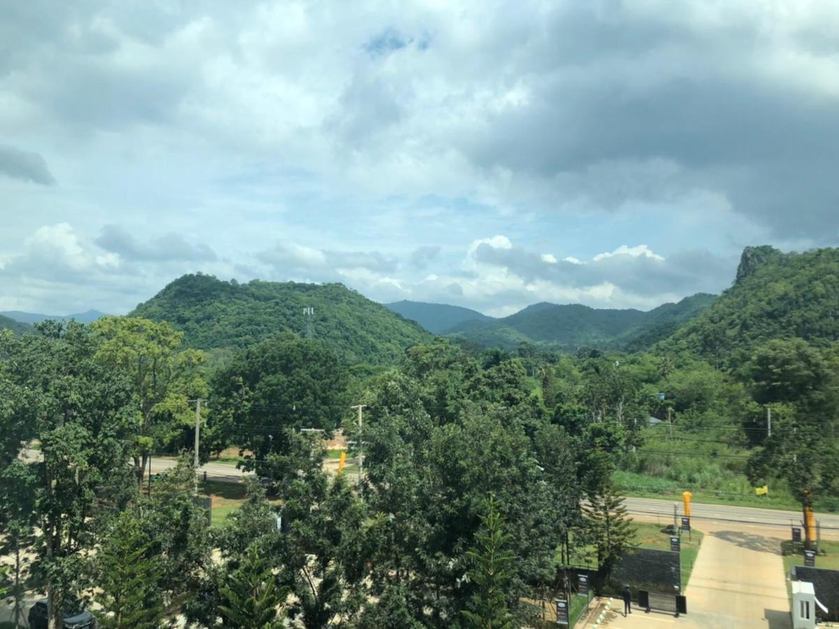 Courtyard Khaoyai Hotel Nakhonratcsaszima Kültér fotó